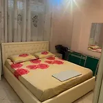 Hr Apartment