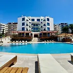 Harbour Hotel