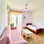 Saranda Rooms - Port