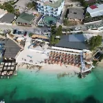 Hotel Esmerald Ksamil