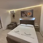 Apartments Veliaj