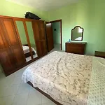 Joni Apartments