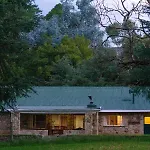 Lake Naverone Holiday Cottages