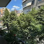 Al Apartments Tirana