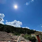 Eljos House Permet