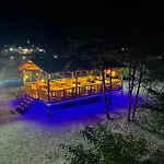 Guri I Lekes Guesthouse
