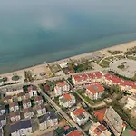 Ground Floor Studio In Golem Next To Hotel Flower Self Check In 100M To Beach