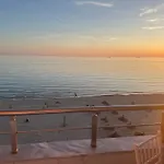 Pearl Apartment