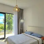Modern Holiday Home With Sea Views