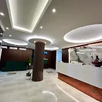 Ujvara Hotel