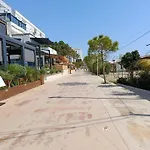 Flor Apartment In Durres