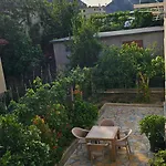 Aliaj Guest House