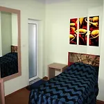 Seven Hotel