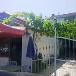 Hostel Korça Xharshe