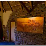 Zandibela Private Game Lodge