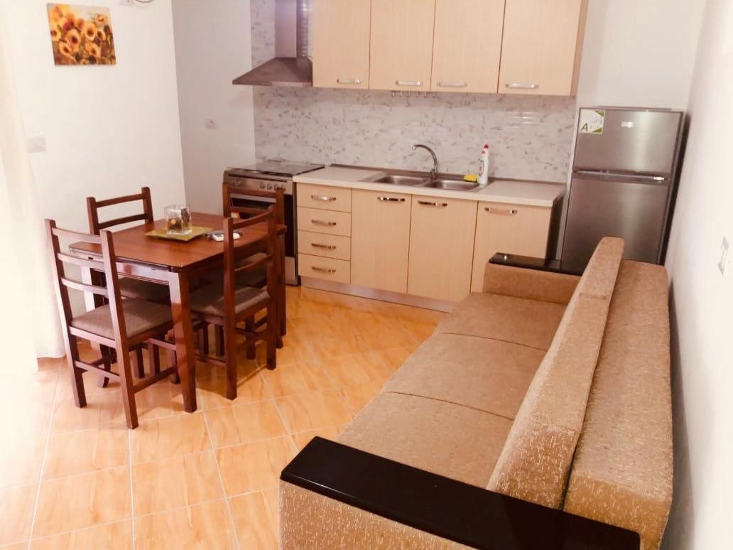Apartament Brand New Central - Beachfront Wlora