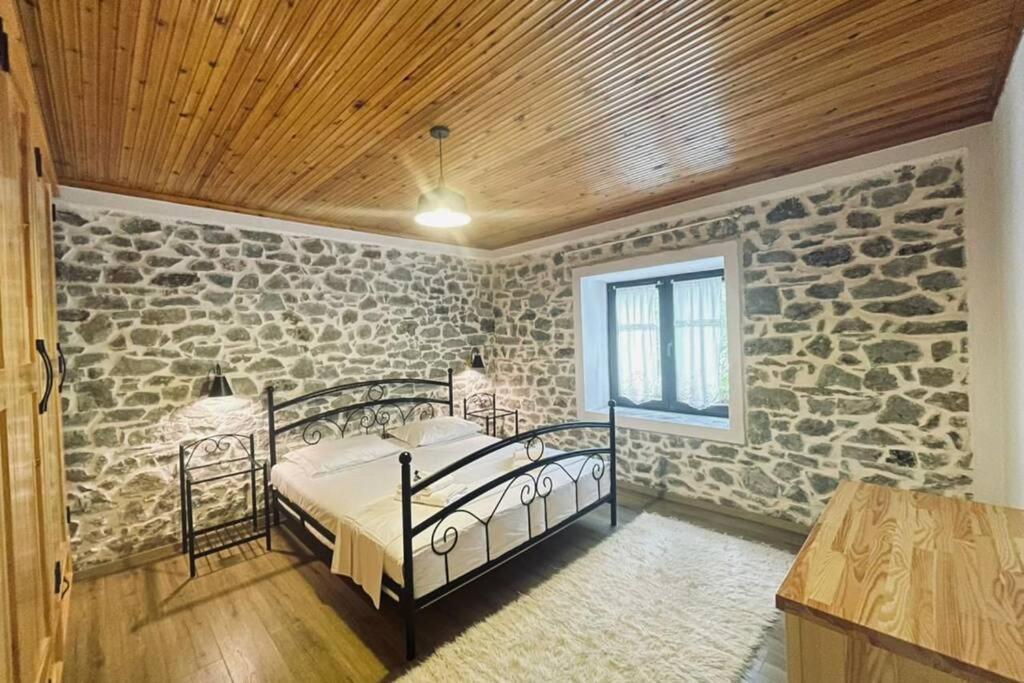 Vila Bujtina Cakuli, - Erseke