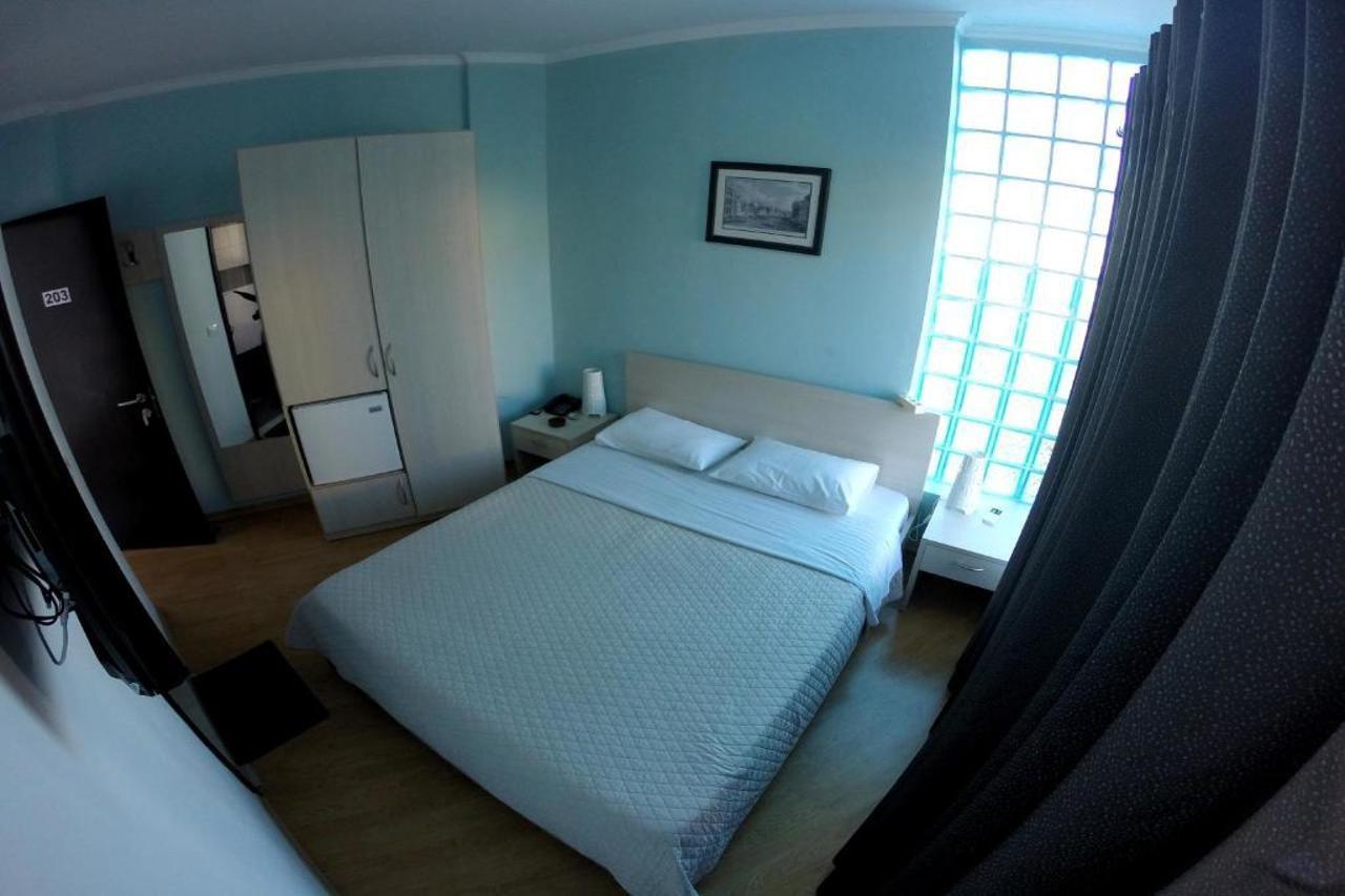 Hotel Titania Sarande