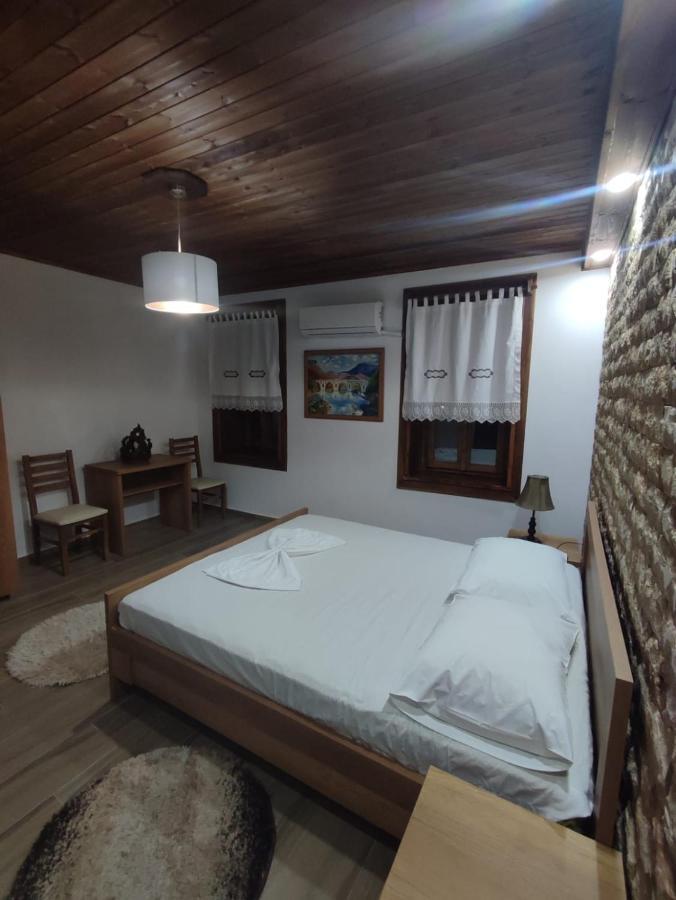 Eni Entire Parking On Site Apartamento *