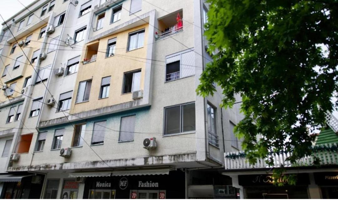 Sixth Apartment