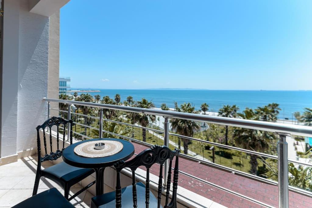 Grand View Apartment