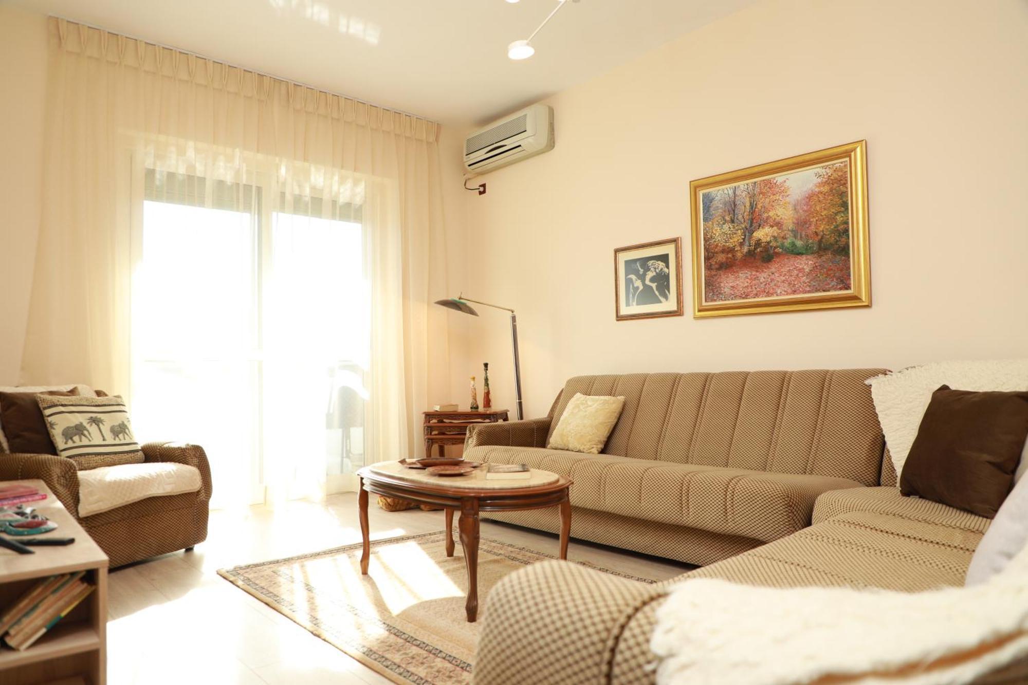 Fortuzi Apartment Tirana