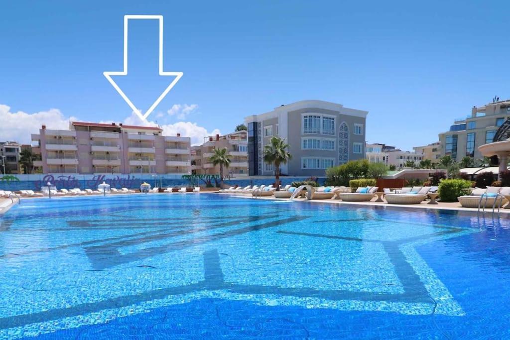 Vela Beachfront Private Terrace Golem (Tirana)