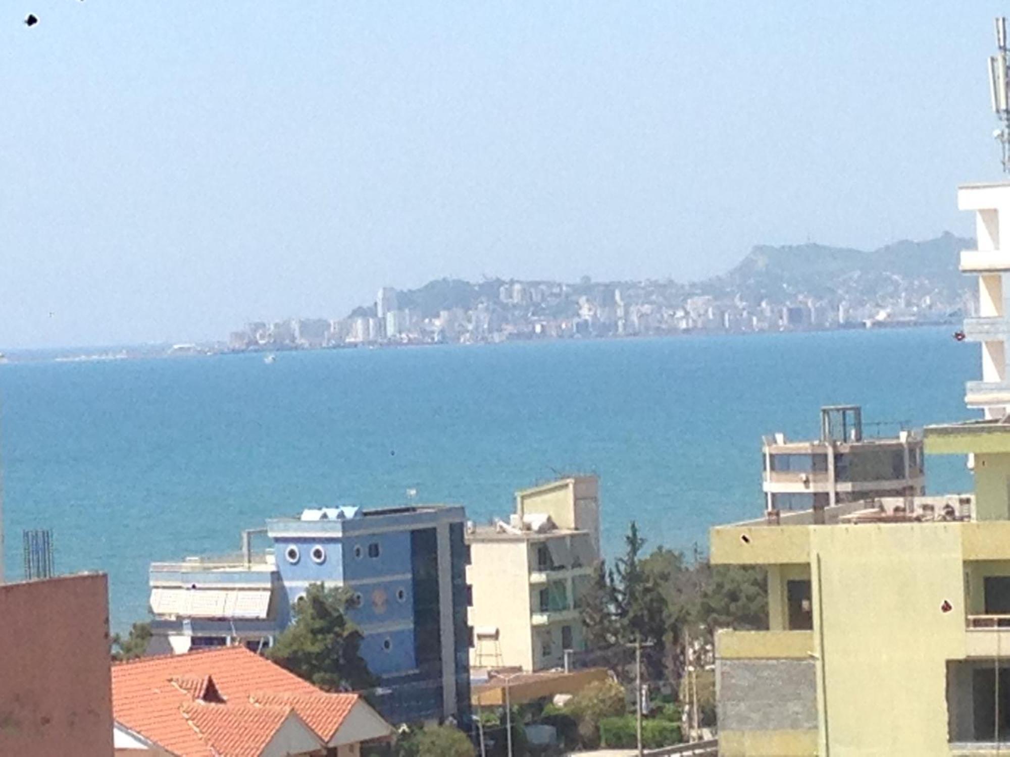 Sea View *