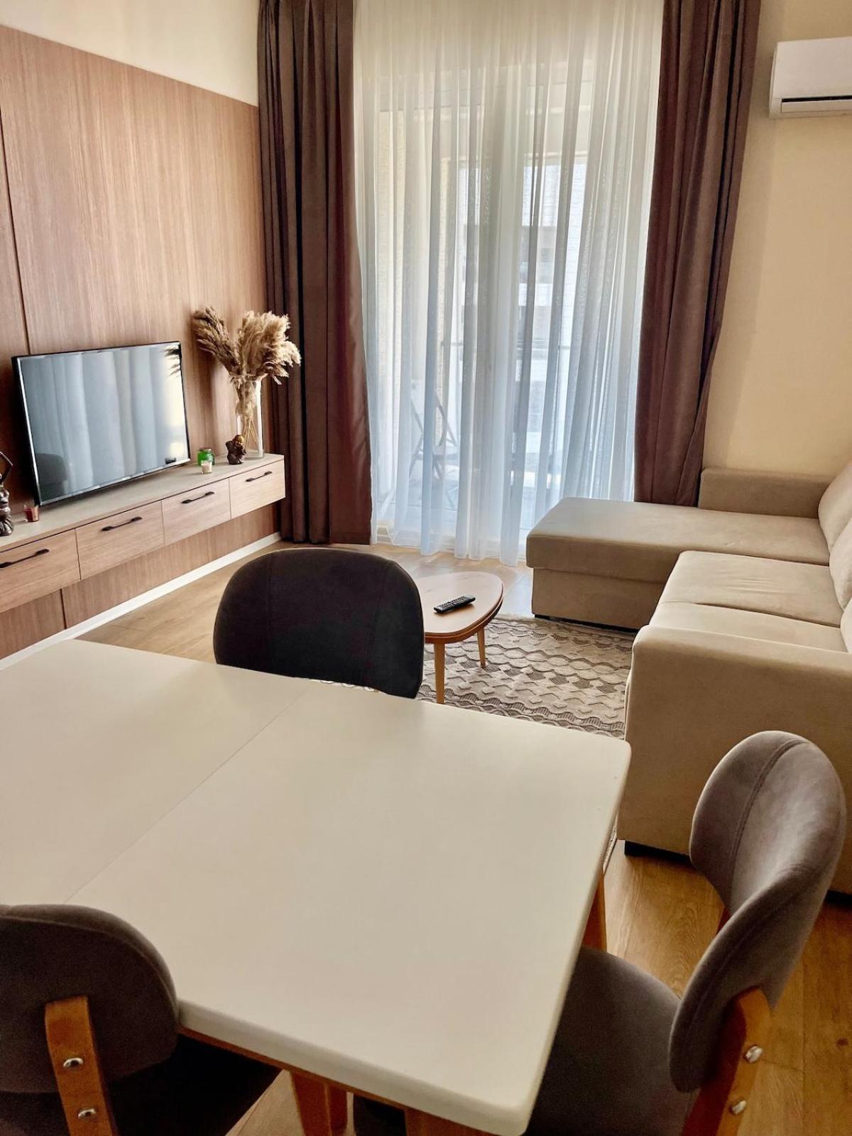 Jona Lovely 2 Bedroom 2 Bathroom Ap Free Parking Appartamento *