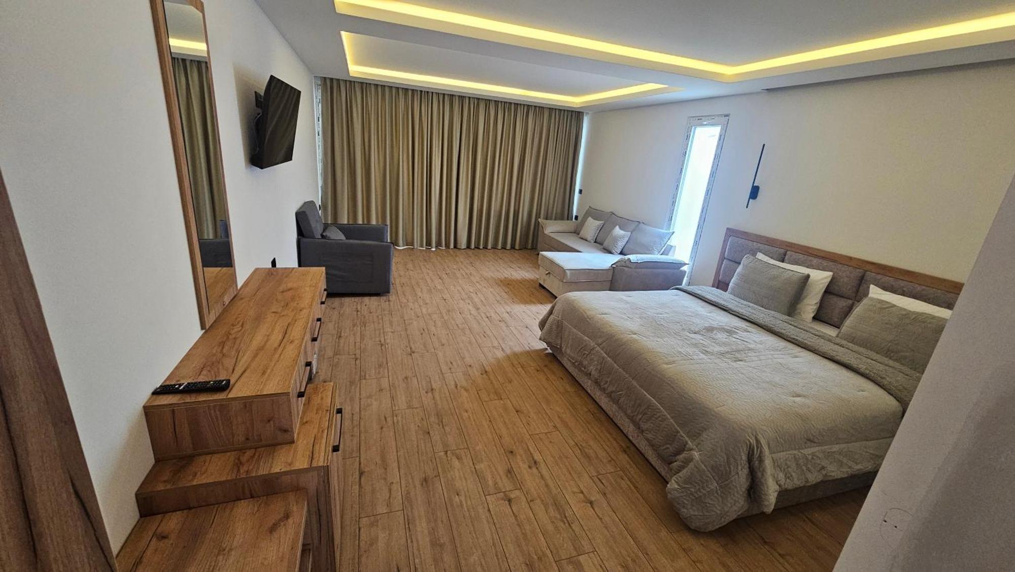 1 Bedroom Villa Private Pool&River Side Villa