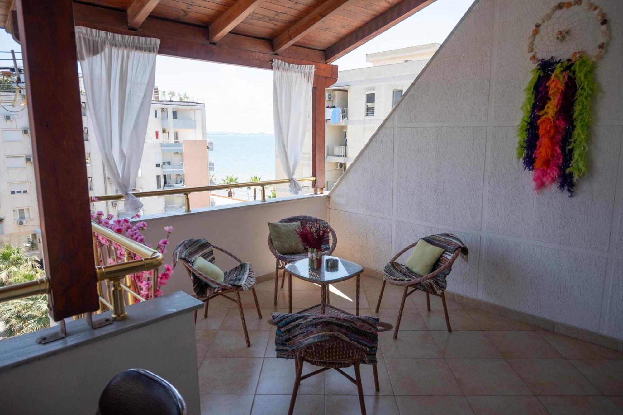 Hoxha Veranda Apartment *