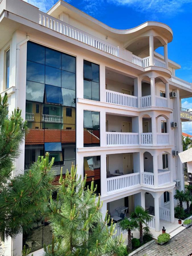 Erol Hotel Velipoje