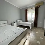 Villa Shqipnia