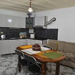 Onetwosleep Guesthouse