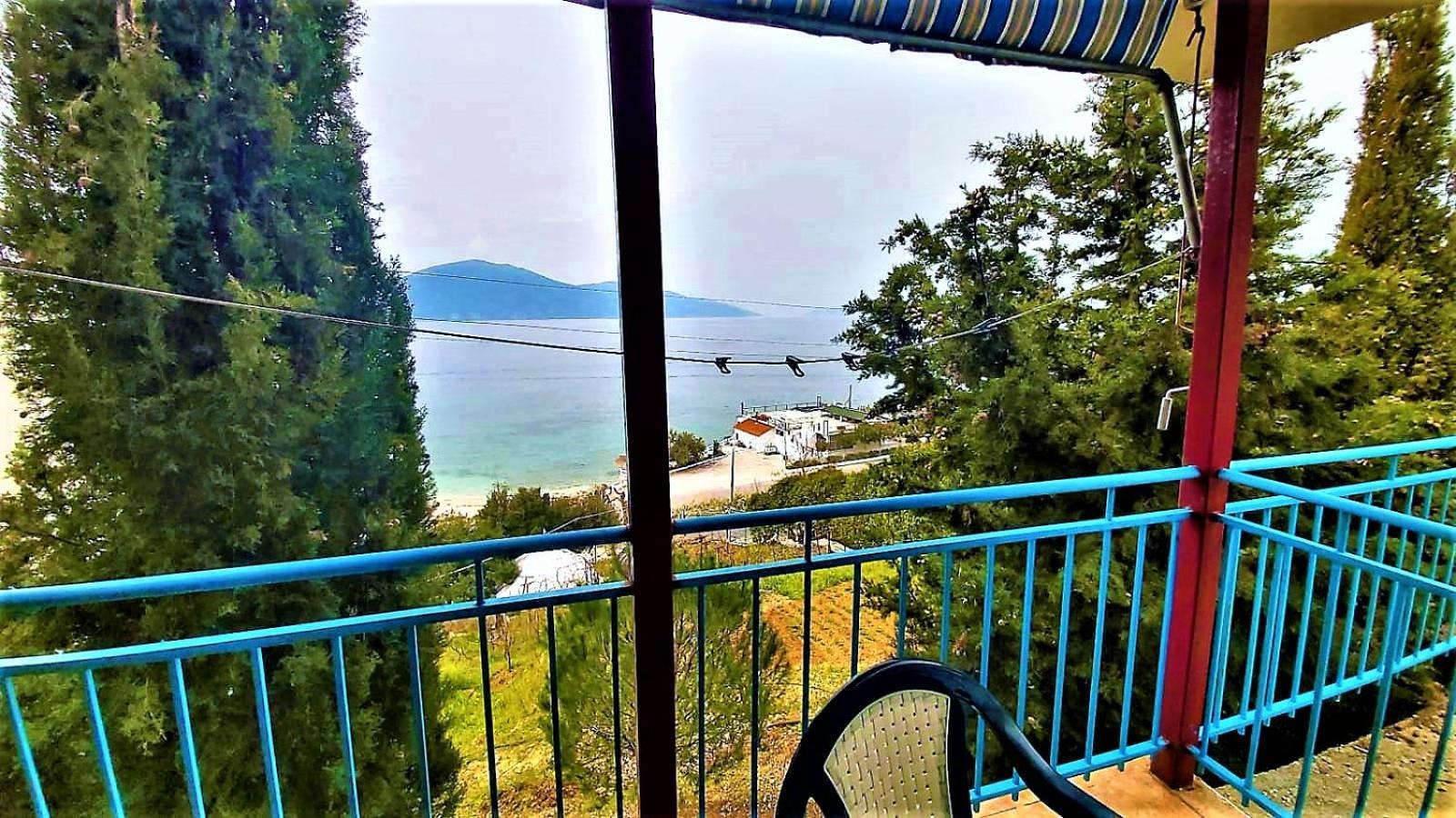 Ramo's Cozy Beachside Haven With Panoramic Views - 3rd Hébergement de vacances Vlorë